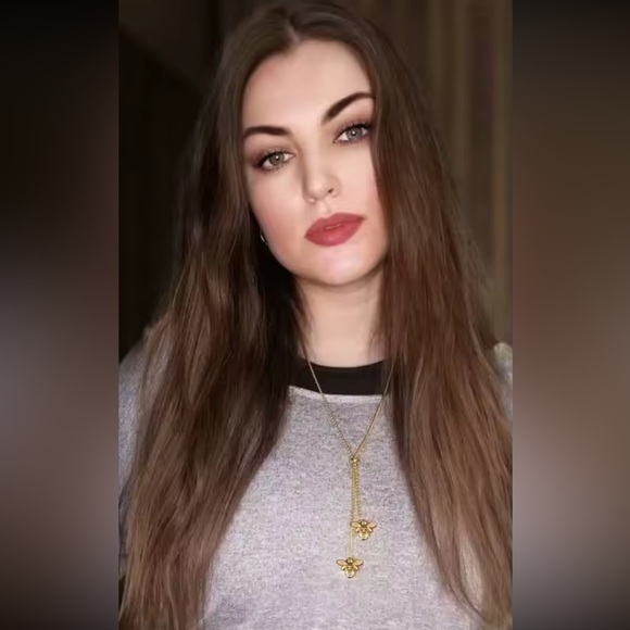 Quenn Bee Lariat 18K GOLD Stainless Steel Waterproof Necklace - Picture 9 of 9